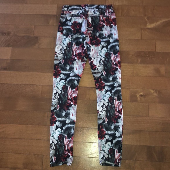 7 For All Mankind Mid-Rise Skinny Contour Jeans, Gallery Floral size 24 - Picture 9 of 12